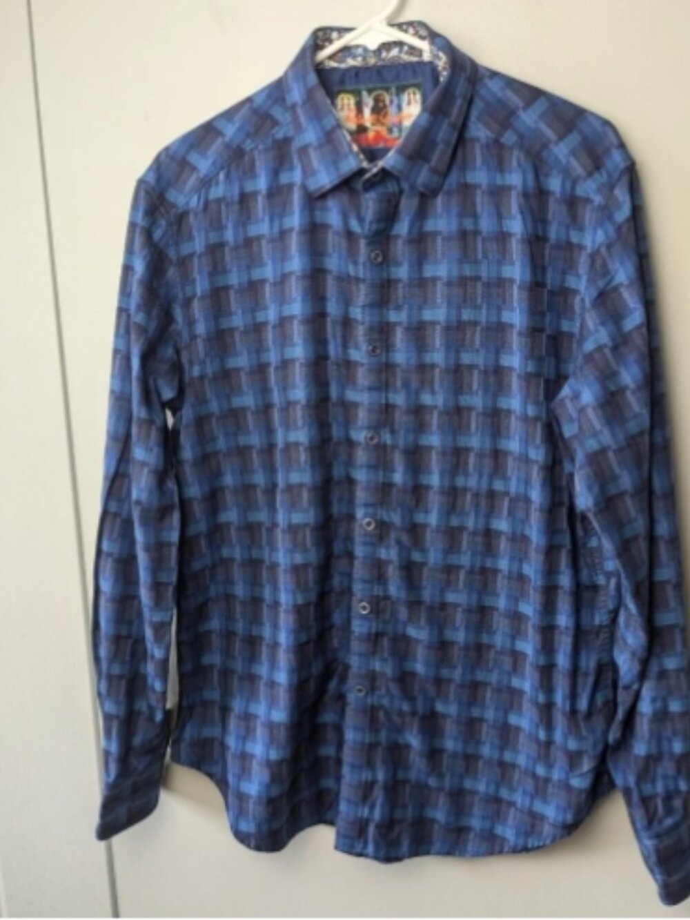 ROBERT GRAHAM Long Sleeve Men Casual Button Down Shirt